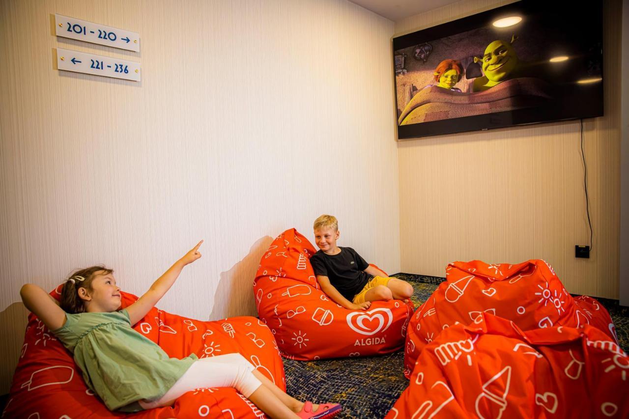 Besenova Gino Paradise Apartments With Aquapark ภายนอก รูปภาพ